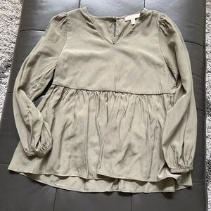 Chelsea & Violet girls size M(10/12)